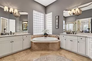 236 Montant Dr, Palm Beach Gardens, FL 33410 - Photo 24