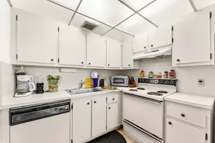 13250 SW 4th Ct, Miramar, FL 33027 - Photo 10