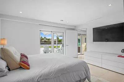 35 Castle Harbor Island, Fort Lauderdale, FL 33308 - Photo 22