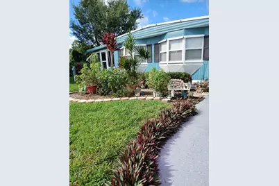 8 Santa Fe Lane, Port Saint Lucie, FL 34952 - Photo 1