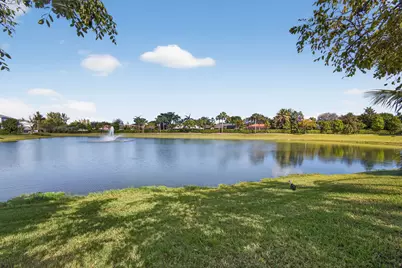 1822 Lake Cove Drive, Lake Worth, FL 33460 - Photo 38
