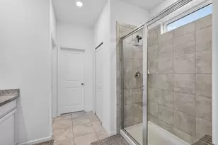 1822 Lake Cove Dr, Lake Worth, FL 33460 - Photo 10