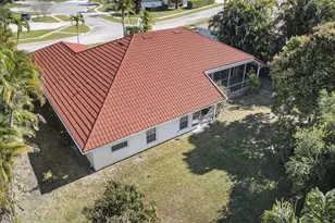 1940 S Club Dr, Wellington, FL 33414 - Photo 82