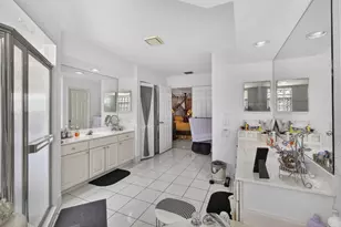 1940 S Club Dr, Wellington, FL 33414 - Photo 28