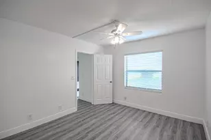 7094 Golf Colony Ct, Lake Worth, FL 33467 - Photo 6