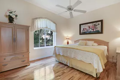 8216 Cypress Point Road, West Palm Beach, FL 33412 - Photo 14