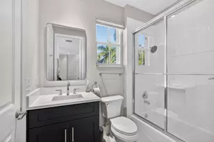 219 Andalusia Dr, Palm Beach Gardens, FL 33418 - Photo 56