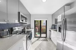 215 N Swinton Ave, Delray Beach, FL 33444 - Photo 12