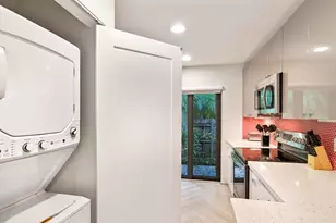 215 N Swinton Ave, Delray Beach, FL 33444 - Photo 32