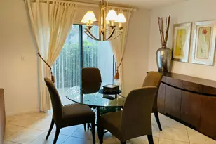 7979 Eastlake Dr, Boca Raton, FL 33433 - Photo 6