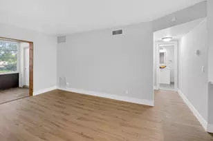 2213 NE 1st Ct, Boynton Beach, FL 33435 - Photo 12