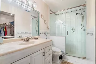 7633 Tahiti Ln, Lake Worth, FL 33467 - Photo 12