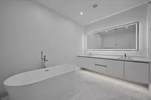 220 Lake Shore Dr, West Palm Beach, FL 33403 - Photo 16