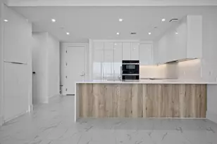 220 Lake Shore Dr, West Palm Beach, FL 33403 - Photo 4