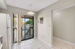 400 Club Cir, Boca Raton, FL 33487 - Photo 24