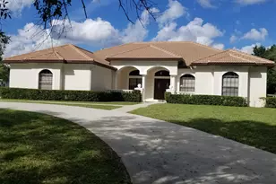 8709 Man O War Rd, Palm Beach Gardens, FL 33418 - Photo 1