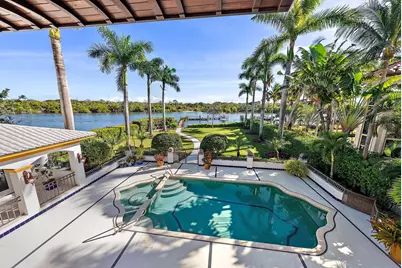 2929 Marys Way, Palm Beach Gardens, FL 33410 - Photo 10
