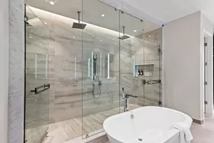 220 SE Mizner Blvd, Boca Raton, FL 33432 - Photo 22