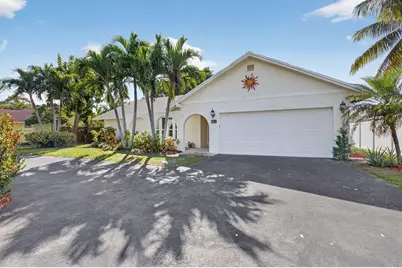 966 NW 37th Avenue, Delray Beach, FL 33445 - Photo 1