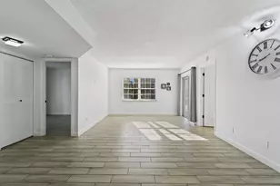 1625 SE Green Acres Cir, Port Saint Lucie, FL 34952 - Photo 10