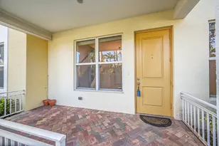 1433 NW 48th Dr, Boca Raton, FL 33431 - Photo 2