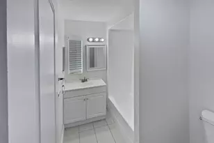 409 Coconut Ave E, Port Saint Lucie, FL 34952 - Photo 18