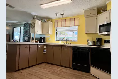 14463 Dalia Avenue, Fort Pierce, FL 34951 - Photo 8