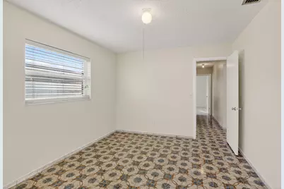 8961 NW 21st Street, Hollywood, FL 33024 - Photo 32