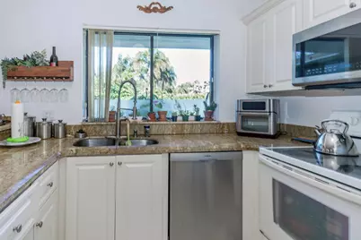 5570 Piping Rock Drive, Boynton Beach, FL 33437 - Photo 4