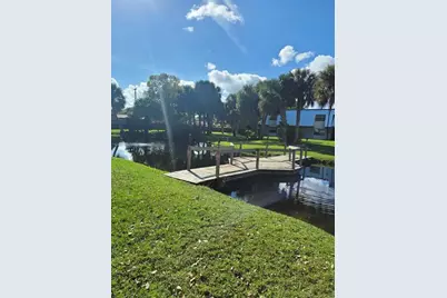 2516 S 19th Street #208, Fort Pierce, FL 34982 - Photo 4