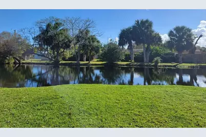 2516 S 19th Street #208, Fort Pierce, FL 34982 - Photo 6