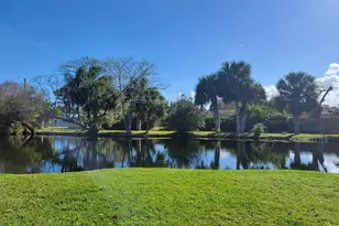 2516 S 19th St, Fort Pierce, FL 34982 - Photo 6