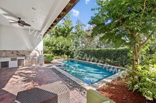 1110 Faulkner Ter, Palm Beach Gardens, FL 33418 - Photo 2