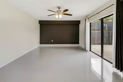 2404 24th Way, West Palm Beach, FL 33407 - Photo 14