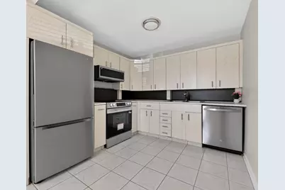 2012 Hythe A #2012, Boca Raton, FL 33434 - Photo 6