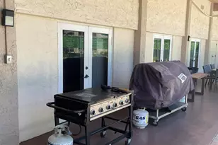 701 Lori Dr, Palm Springs, FL 33461 - Photo 18