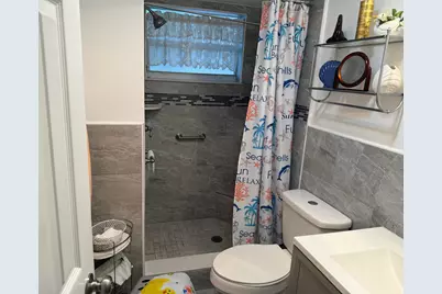 701 Lori Drive #204, Palm Springs, FL 33461 - Photo 10