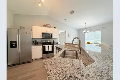 8425 94th Avenue, Vero Beach, FL 32967 - Photo 20