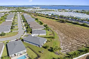 2780 NE Breezeway Cir, Jensen Beach, FL 34957 - Photo 38