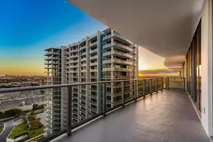 220 Lake Shore Dr, Lake Park, FL 33403 - Photo 6