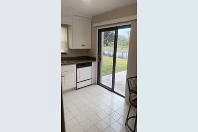 2344 SE Brekenridge Circle, Port Saint Lucie, FL 34952 - Photo 10