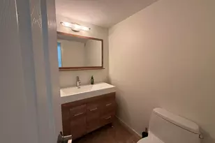 1200 Hibiscus Ave, Pompano Beach, FL 33062 - Photo 6