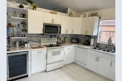 10251 Breezeway Place, Boca Raton, FL 33428 - Photo 14