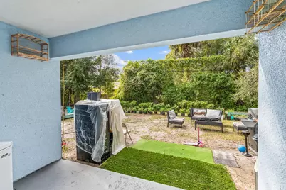1035 34th Avenue SW, Vero Beach, FL 32968 - Photo 36