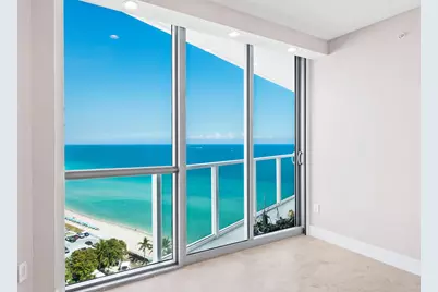 3101 S Ocean Drive #1807, Hollywood, FL 33019 - Photo 2