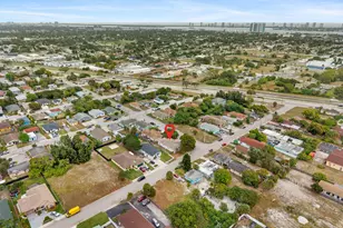 3011 Avenue M, Riviera Beach, FL 33404 - Photo 34