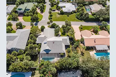 1330 Shorewinds Lane, Vero Beach, FL 32963 - Photo 36