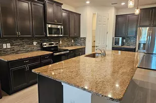12031 SW Marigold Ave, Port Saint Lucie, FL 34987 - Photo 10