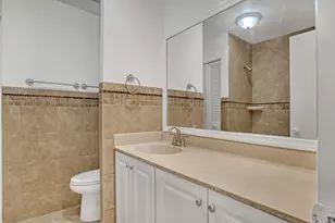 241 NW 15th St, Boca Raton, FL 33432 - Photo 20