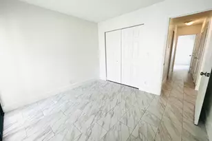 241 NW 15th St, Boca Raton, FL 33432 - Photo 18